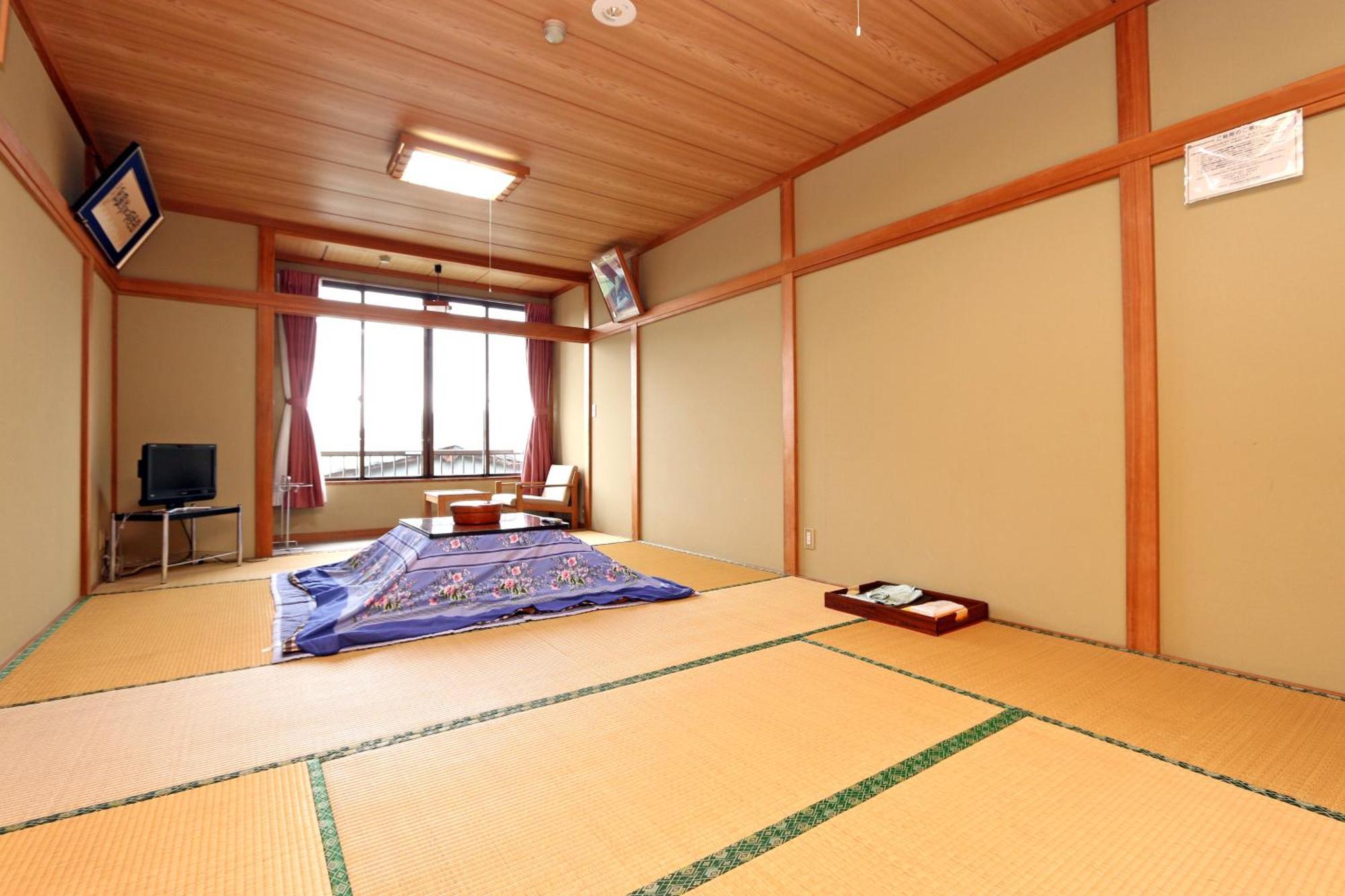 Sugakuso Hotel Yamanakako Exterior photo
